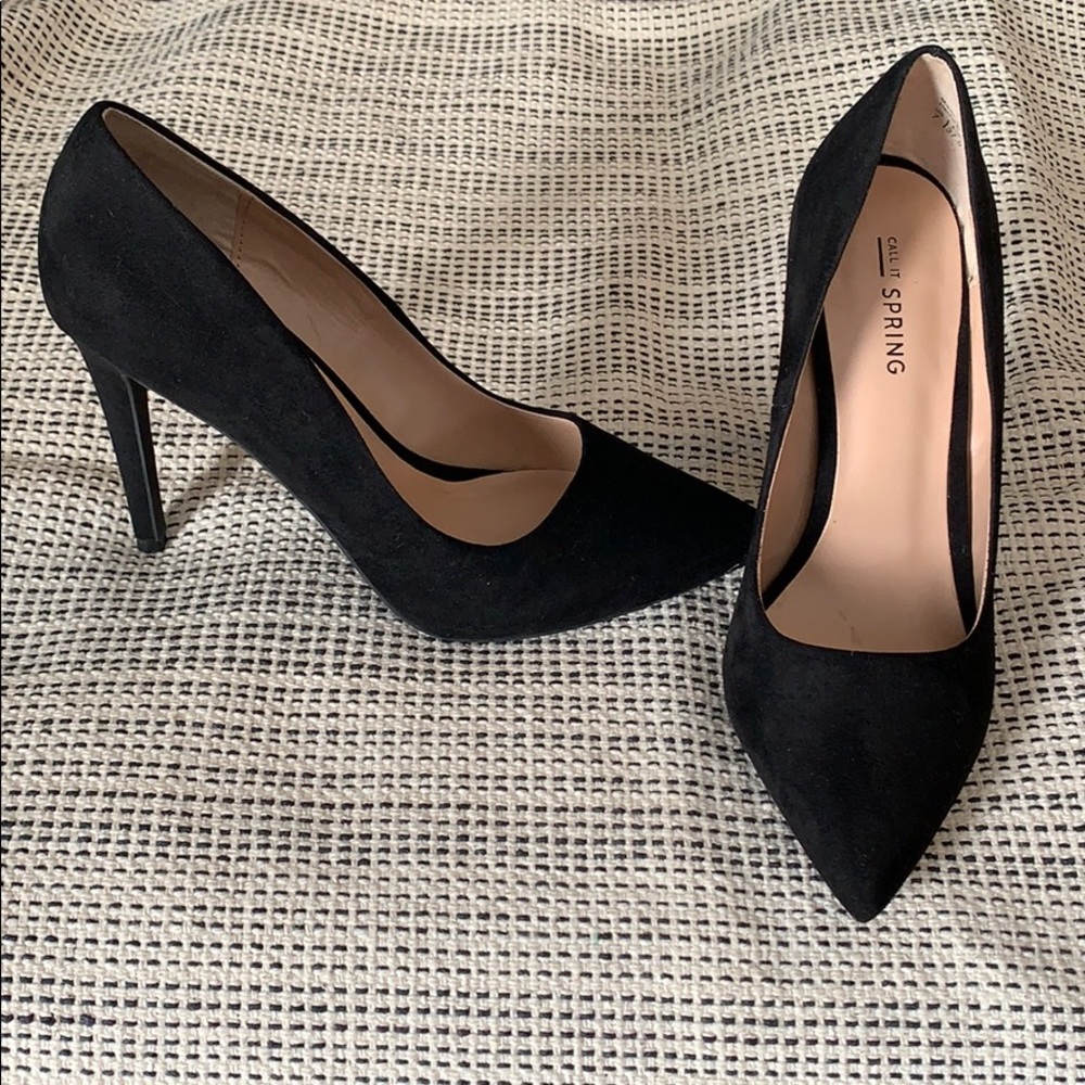 Suede black heels